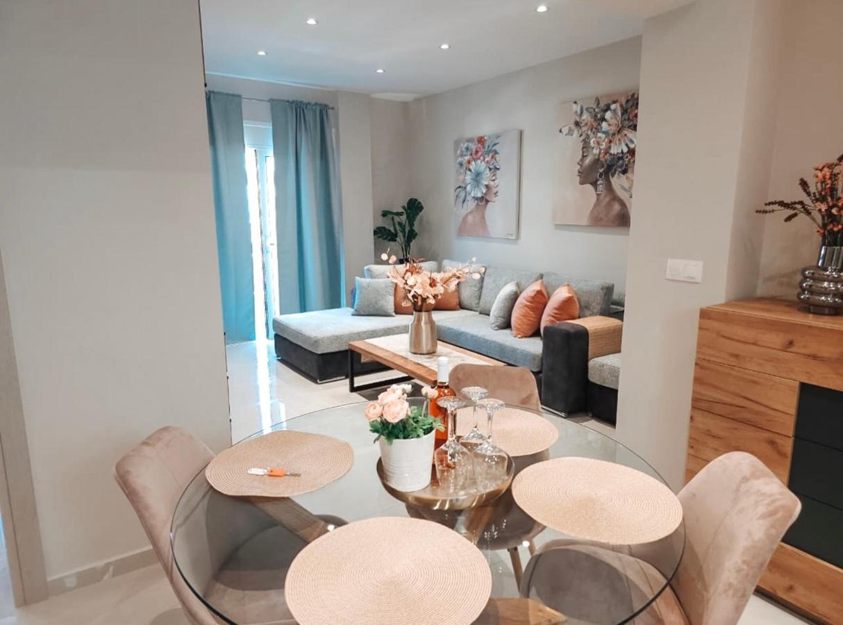 Agora Luxury Apartment 3 Loutráki Exterior foto
